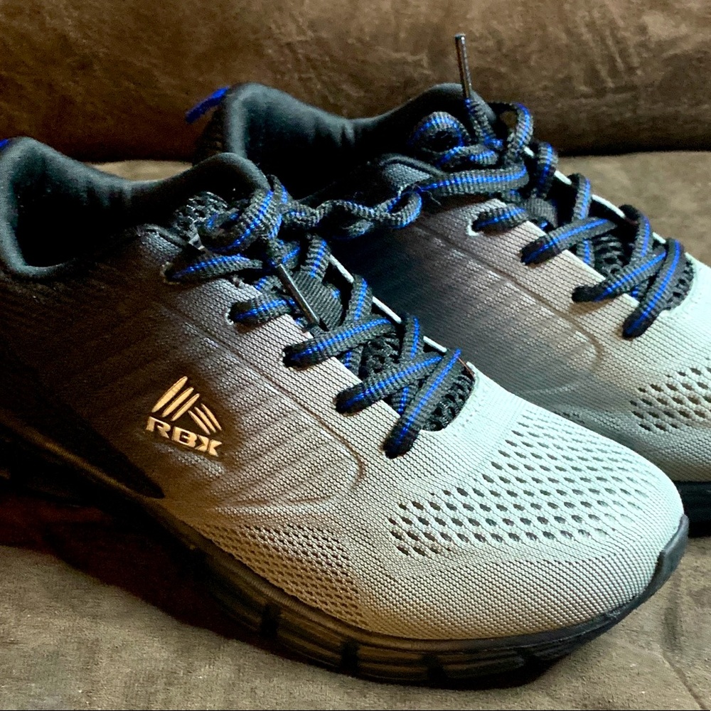 Boys RBX Silver, Black & Blue Lace Up Sneakers Size 3 Like New!